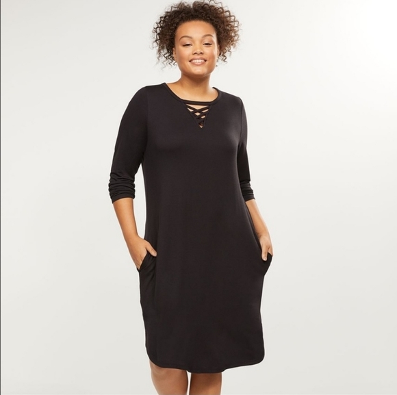 LIVI Active Lattice Neckline Pocket Dress